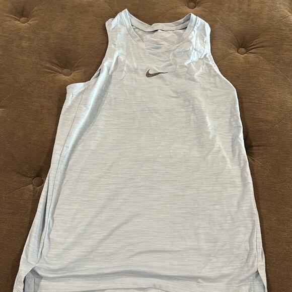 Nike tank top size XL - Picture 1 of 3